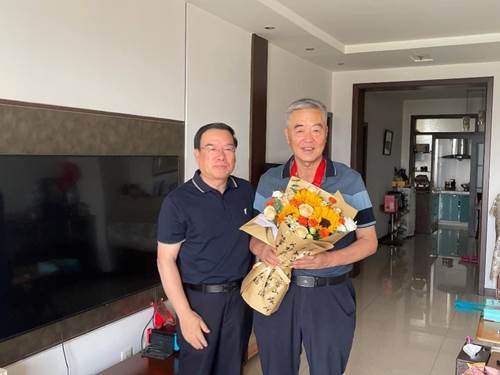 https://www.sxufe.edu.cn/__local/E/58/F5/E3061030BC93A7087445B7E2818_884CFC44_17841.jpg